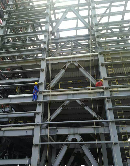 004.委内瑞拉电厂1&times;600MW机组锅炉钢架安装.jpg